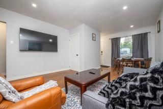 2BR Suite Near YYC Airport and Downtown 4644 UP - 0