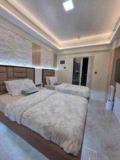 eHOME LUXX CONDOMINIUM - 9