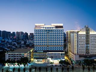 海口国贸中心骑楼老街轻居酒店 - 9