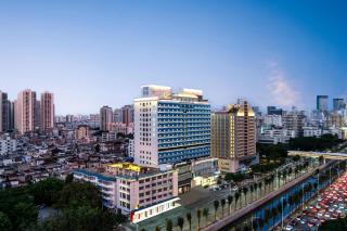 海口国贸中心骑楼老街轻居酒店 - 8