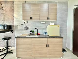 KSL Residence 2 by RR JBcity - 5