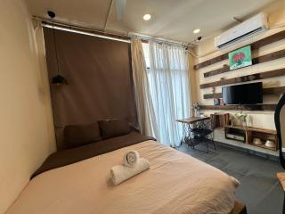Stayhub Central District 1 - 1