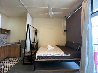 Stayhub Central District 1 - 2