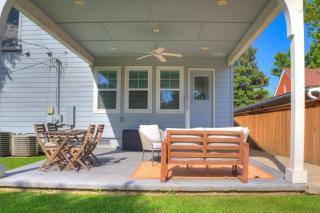Midtown Home with 3 Full Baths Near Expo & TU - Enjoy the Covered Patio - 6