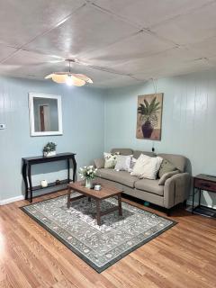 Cottage 1 BR - Close to IU & Downtown - 9