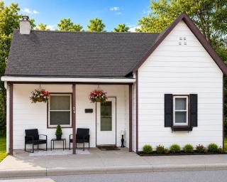 Cottage 1 BR - Close to IU & Downtown - 6