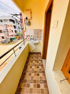 Family friendly home stay temple city Tirupati home stay - 6
