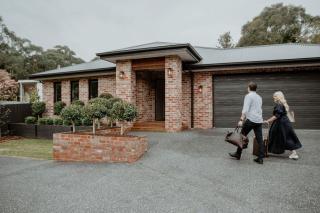 Badger House - Stunning Entertainer Fire - 9