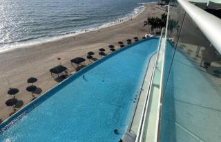 Peninsula Condominiums, Hotel Zone, PV - 6