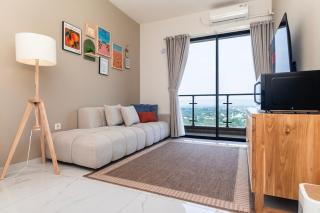 Lakeside 2BR Condo Villa Rainbow Spring - 3