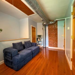 Ravine House - Modern Farmhouse 2BR - Loft & Workspace - Near UC - 7