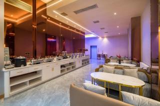 Dequan Luxury Huayuan Hotel, near POP LAND and SOLANA - 6