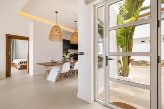 3 Bedroom Close To Fisherman`s Village KBR18 - 8