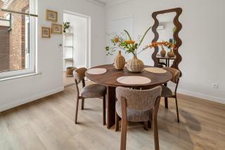 Private apartment w small garden, airco, kitchen - 4
