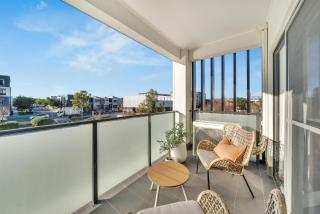Lakeside Nook, Lightsview - 7