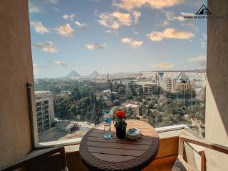 Grand Museum with Pyramids view inn - Cairo - 9