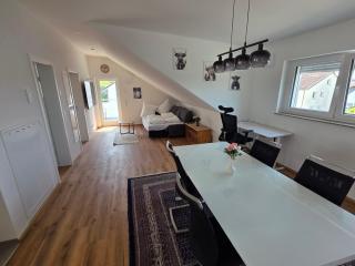 Weitblick R16-21 - Stilvoll, Arbeiten, am Stadtrand - 4