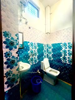 Jolly hill stay - 1