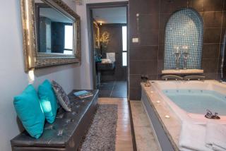 Champagne suites - 1