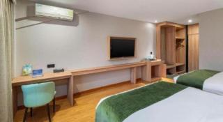 GreenTree Inn Express Wuxi Jiangyin Wanda Plaza Tongfu Road - 2