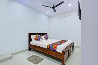 FabHotel Gita Residency - 8