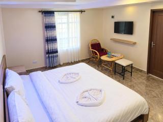 COMFORT E SUITES - 1