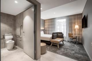 Holiday Inn & Suites Sunshine Coast by IHG - Maroochydore - 5