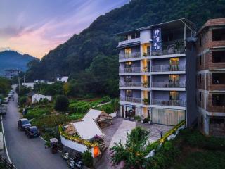 Yangshuo Shenshan Hideaway--Garden&Terrace Dining&Travel Concierge&15min to West Street - 1