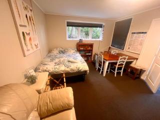 Rustic BnB, Self Check In, Lower Level Guest Unit - 3