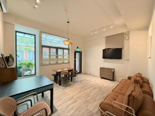 Chikan Fun Guesthouse - 2