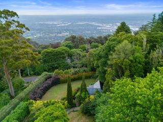 StayAU Owls Croft Picturesque Cottage Valley View - 2