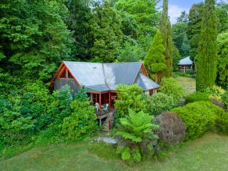 StayAU Owls Croft Picturesque Cottage Valley View - 1