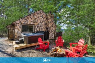 Stone chalet w views & hot tub - 0