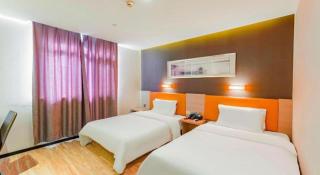 IU Hotel Tianjin Youyi Road Meijiang Exhibition Meiniu Metro Station - 1