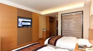GreenTree Inn Jiangsu Wuxi Huishan High-Speed Rail Qianzhou Chongwen Road Business Hotel - 2