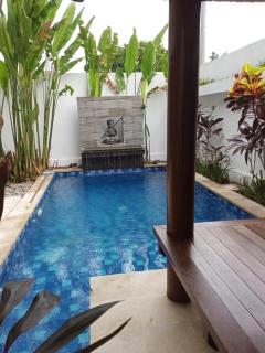 Saren Kayutulang, Quiet 3BR Pool Villa, Canggu - 0