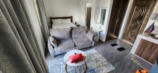 Tulia Stays - 8