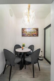 NB Aura House - 1