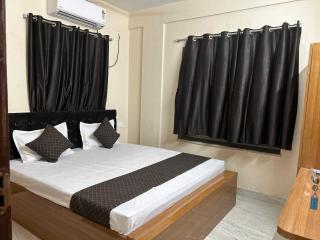 Hotel O Golden Aura Near Netaji Subhash Chandra Bose international Airport - 0