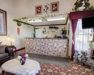 Econo Lodge Van Horn - 8