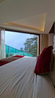 Royale Retreat Hotel & Spa Near Mall Road - 1