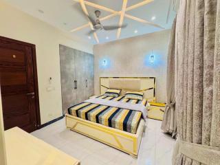 Luxury Stay - 5