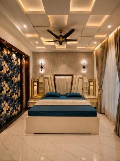 Luxury Stay - 7