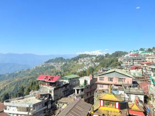 Hotel Aristocrat Darjeeling - 2