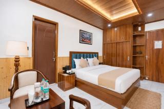 The Elena Dogri Homes, A Comfortable & Luxury Stay - Best Selling Cottage 2025-26 - 7