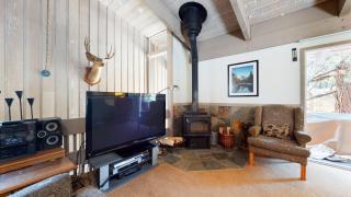 Mammoth Estates Condo - Near Village at Mammoth & Pet Friendly - 9