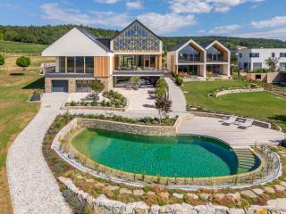 Regionaler Genuss - Luxus Chalets - 5