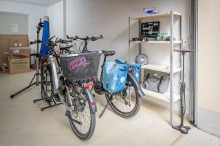 Ferienwohnungen Allgäublick am Radweg mit Fahrradgarage und Garten - 1