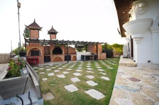 Royal Palace Luxury 5 Bedroom Villa with Private Pool - 2