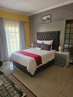 722 Guest House - 4